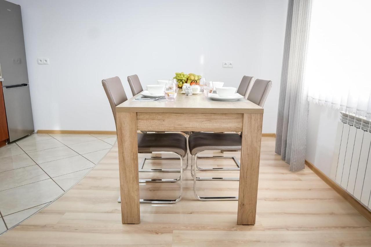 Apartamenty Przystanek Banska Banska Nizna Exterior foto